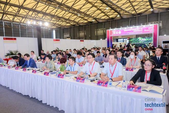 未来趋势引领产业链协同创新与高质量发展AG真人国际厅CINC2025:洞见(图7) 未来趋势引领产业链协同创新与高质量发展AG真人国际厅CINC2025:洞见(图7)